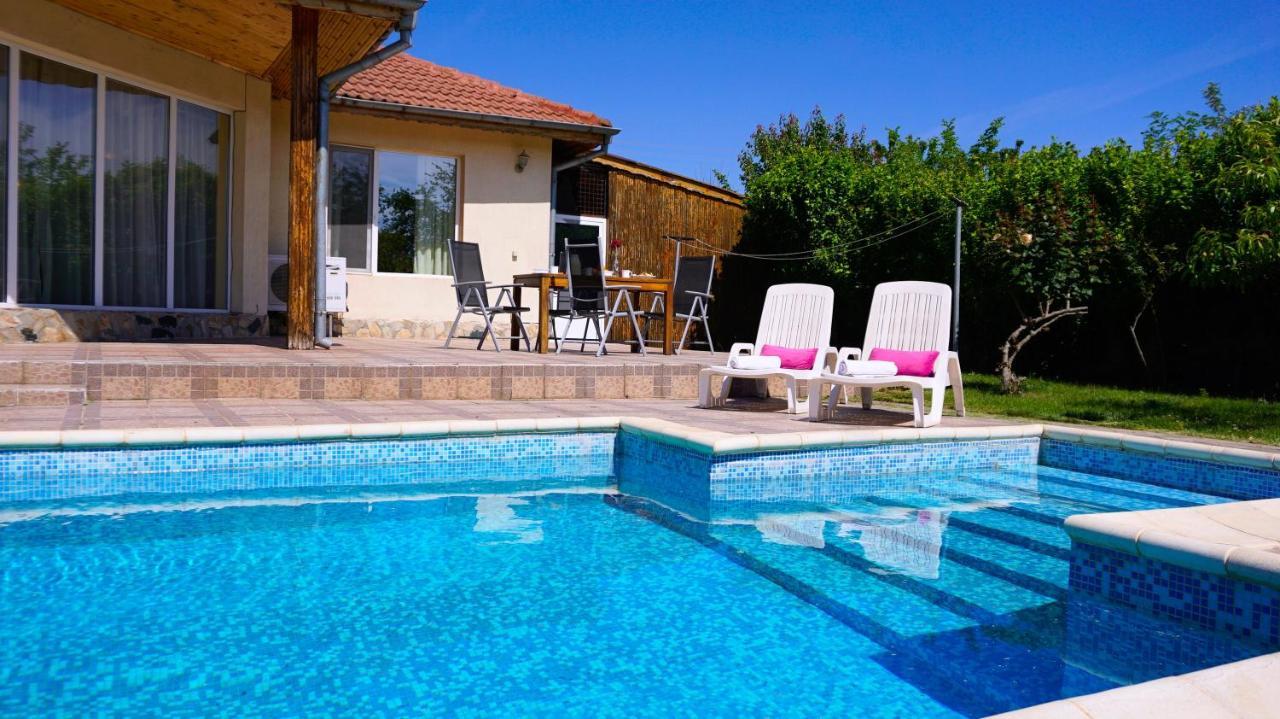 Вила Релакс - Villa Relax Sokolovo Exteriör bild