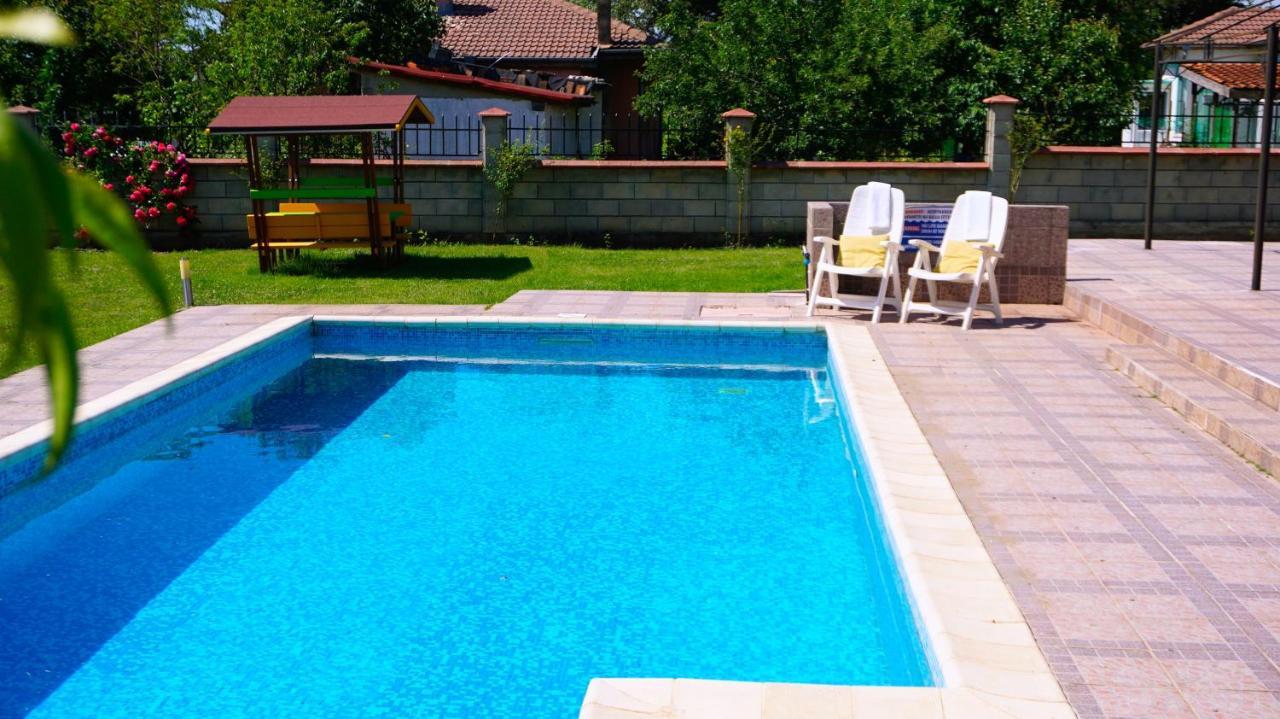 Вила Релакс - Villa Relax Sokolovo Exteriör bild