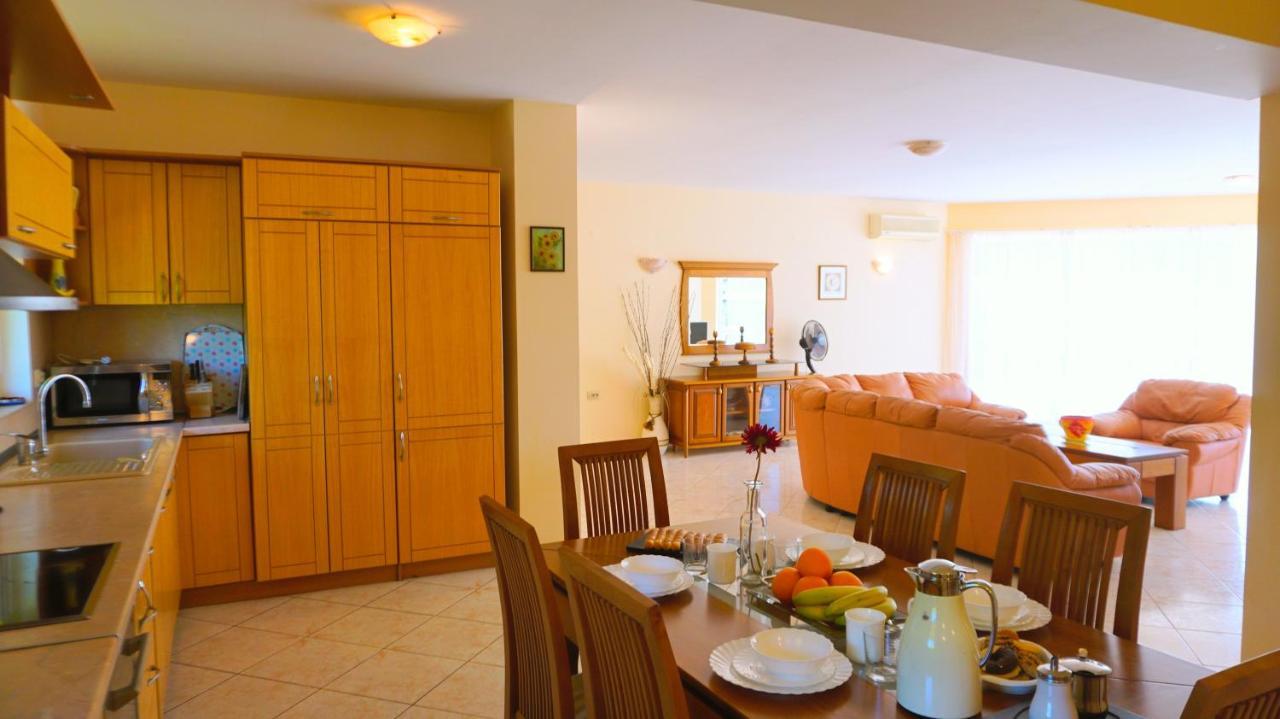 Вила Релакс - Villa Relax Sokolovo Exteriör bild