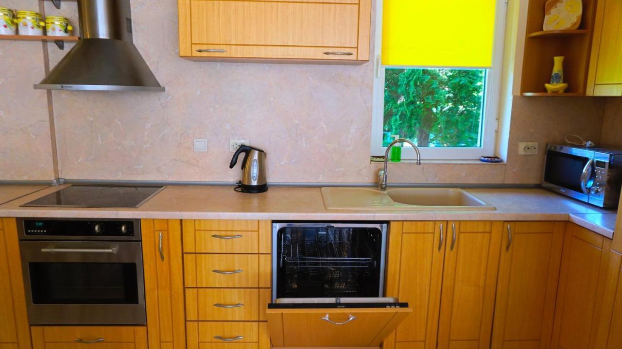 Вила Релакс - Villa Relax Sokolovo Exteriör bild