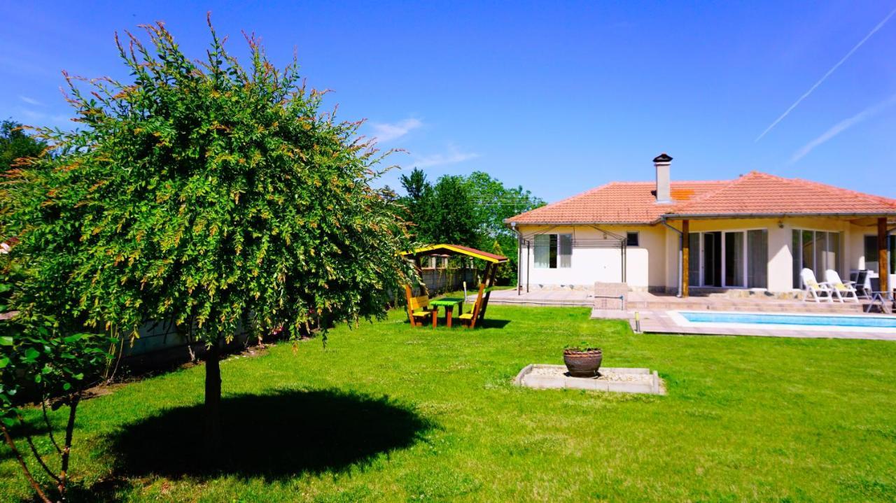 Вила Релакс - Villa Relax Sokolovo Exteriör bild